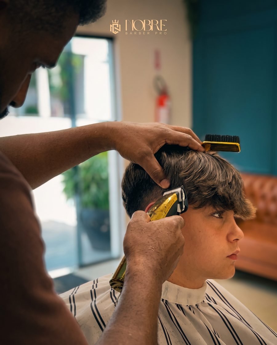 Corte infantil na Nobre
